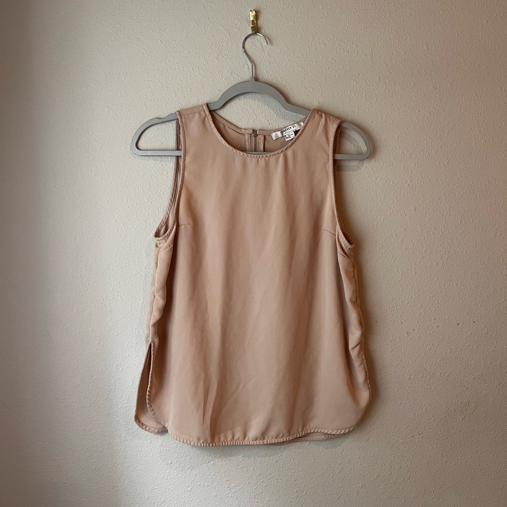 'Forever 21' Tank Top Nude Size Small